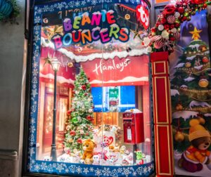 Retail Window Displays PR Event Installation Visual merchandising Prop makers Set Design Large format printing Retail display Beposke Signage Design agency